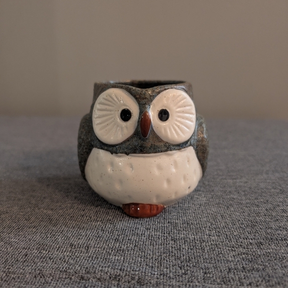 3/$30 | Vintage Kotobuki Lucky Fukuro Owl Mug, Blue/Grey, Made in Japan - Picture 1 of 5
